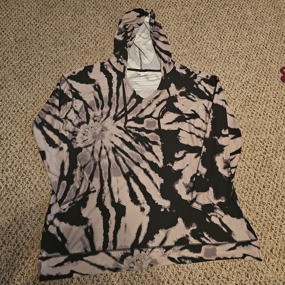 LuLaRoe Marble Pattern Top